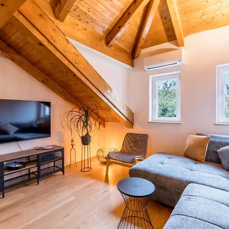 Dommali Cozy Loft Apartamento