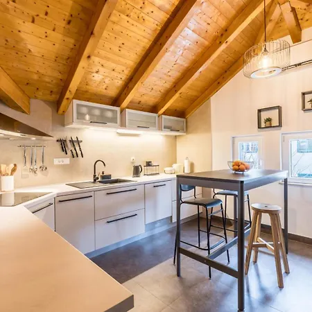 Dommali Cozy Loft Split