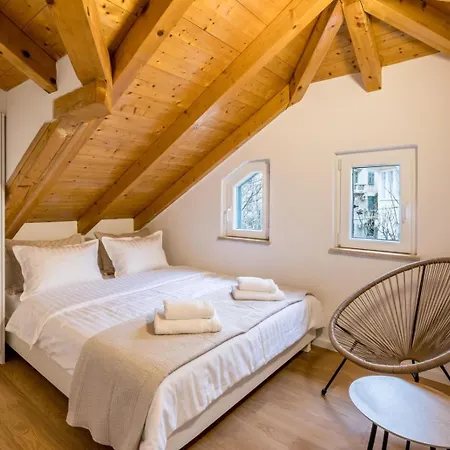Dommali Cozy Loft Apartamento Split